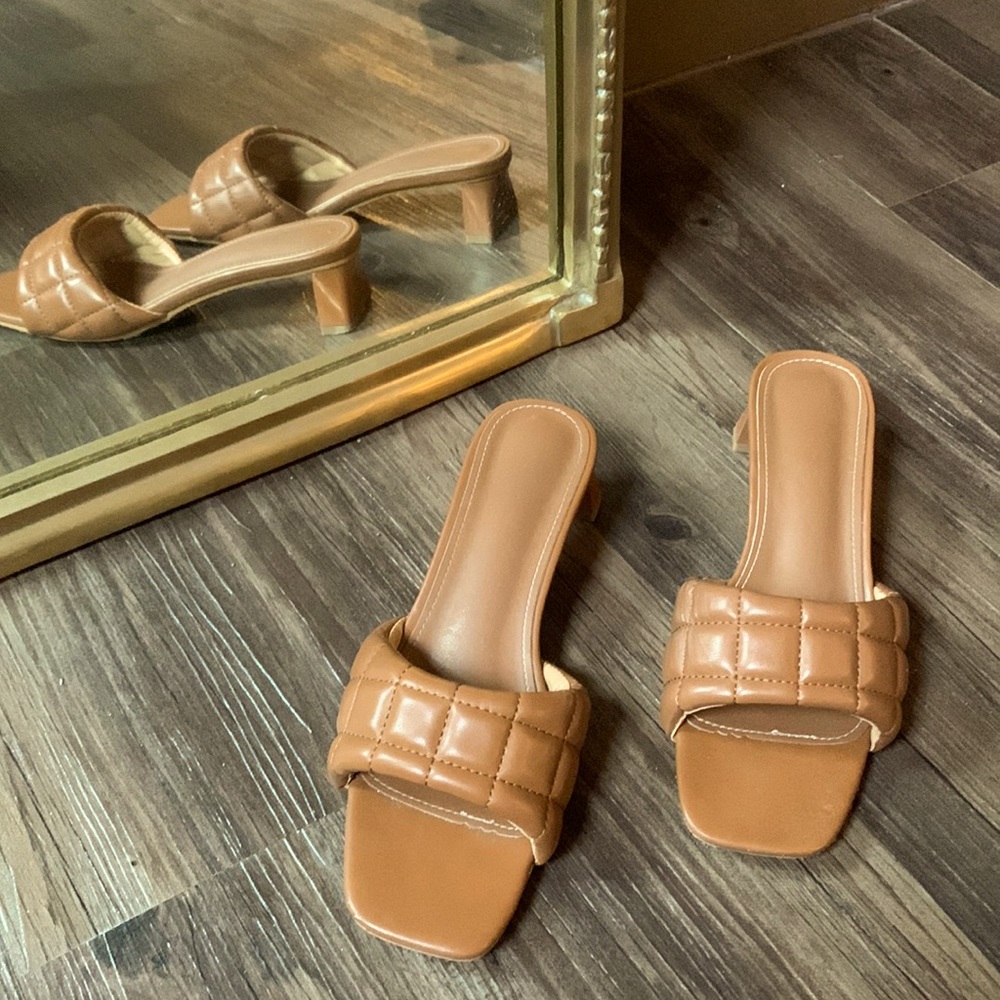 Brown Faux Leather Quilted Slide Slip-On Mule Sandal with Block Heel - Size 9